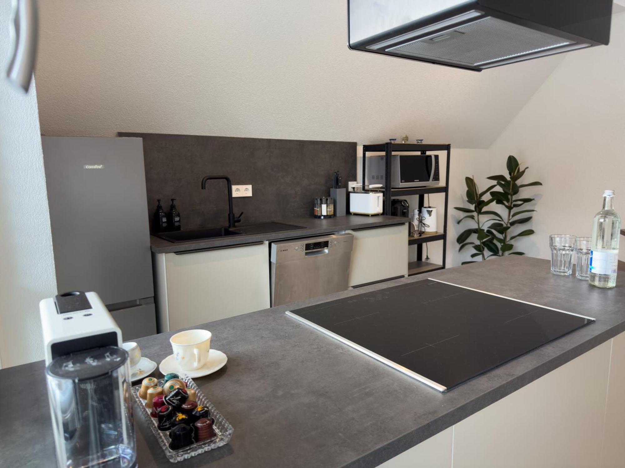 Moderne Maisonette-wohnung Apartment