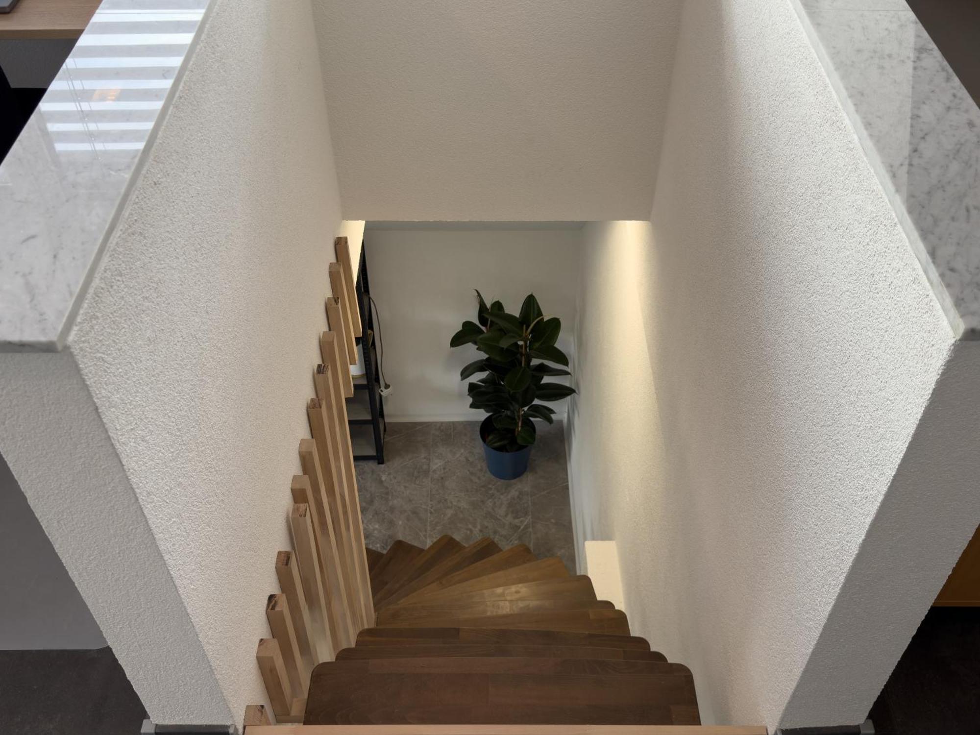Moderne Maisonette-wohnung Apartment